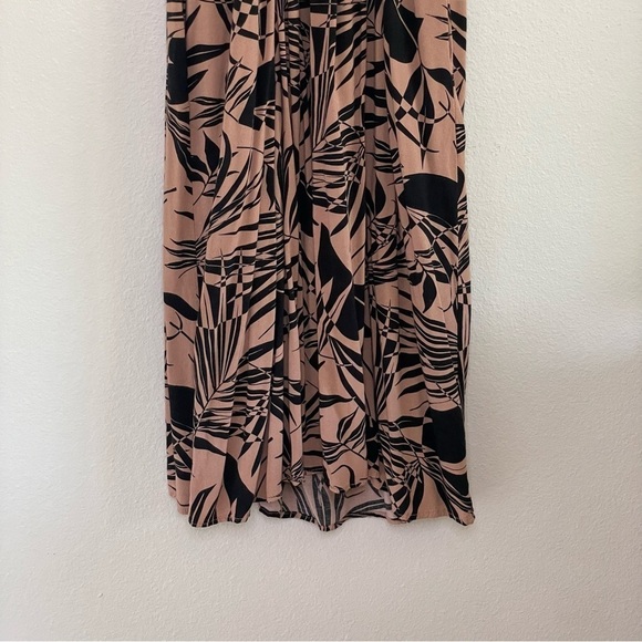 Wild Fable Smocked Midi Beach Dress Tropical Palm Print Clay Black XS - Picture 8 of 12